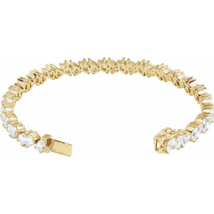 9 1/2 Ct Pear Shaped Lab-Grown Diamond Line Bracelet In 14K Yellow Gold